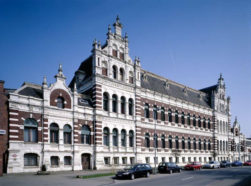 Straßenansicht Beltmann-Bau