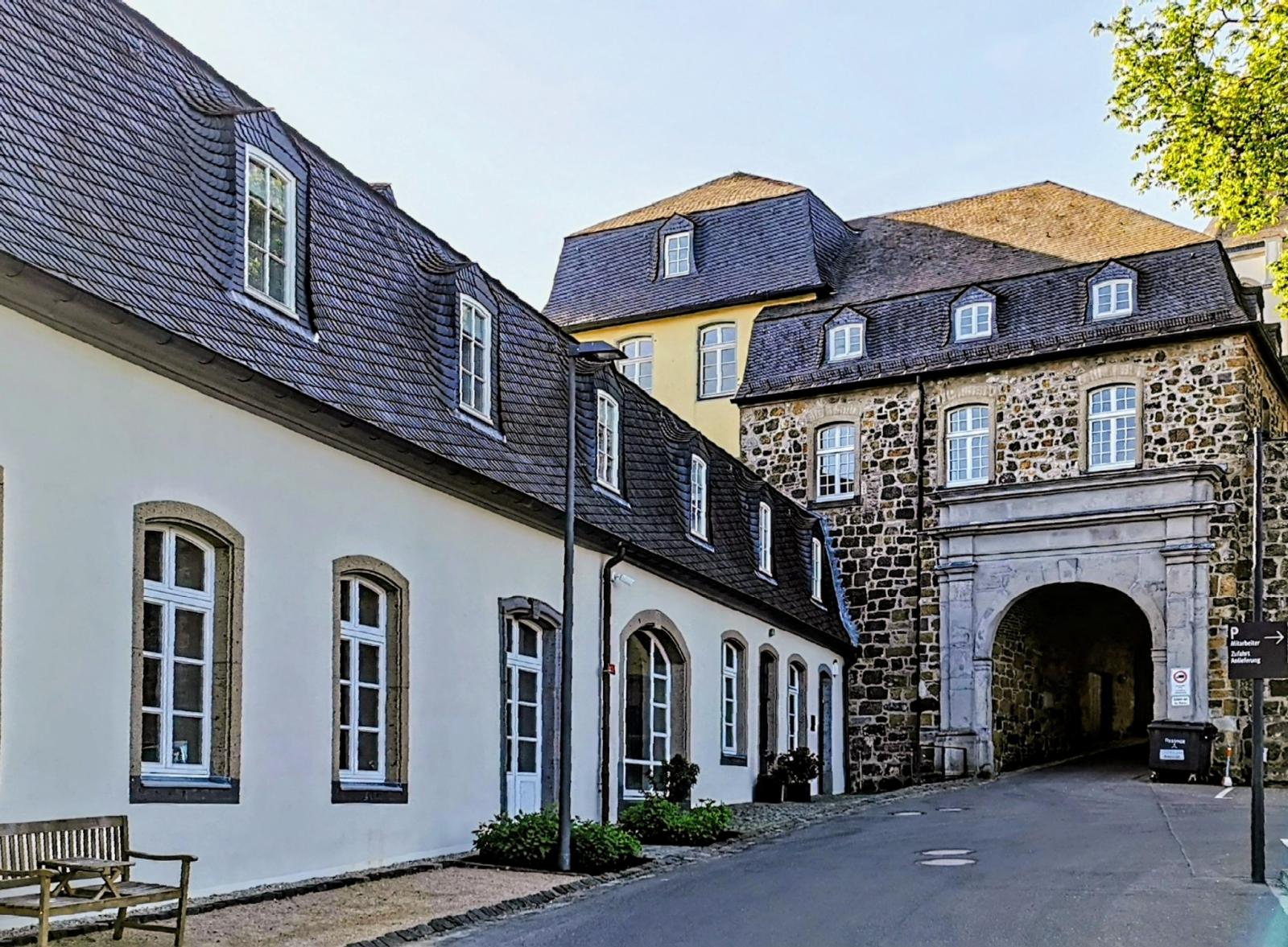 Tor zur Abtei Michaelsberg