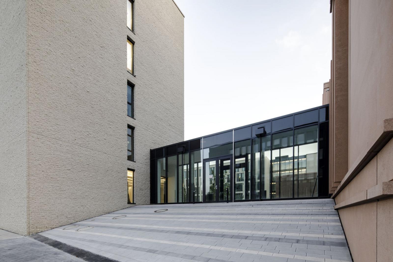 Justizzentrum - Verbindungsgang 