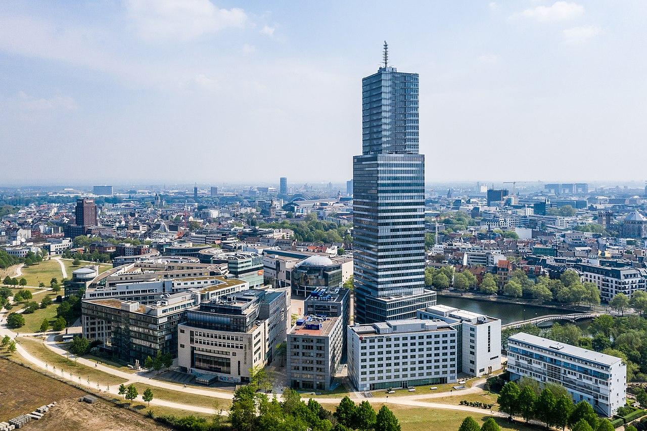 Mediapark Köln von Norden