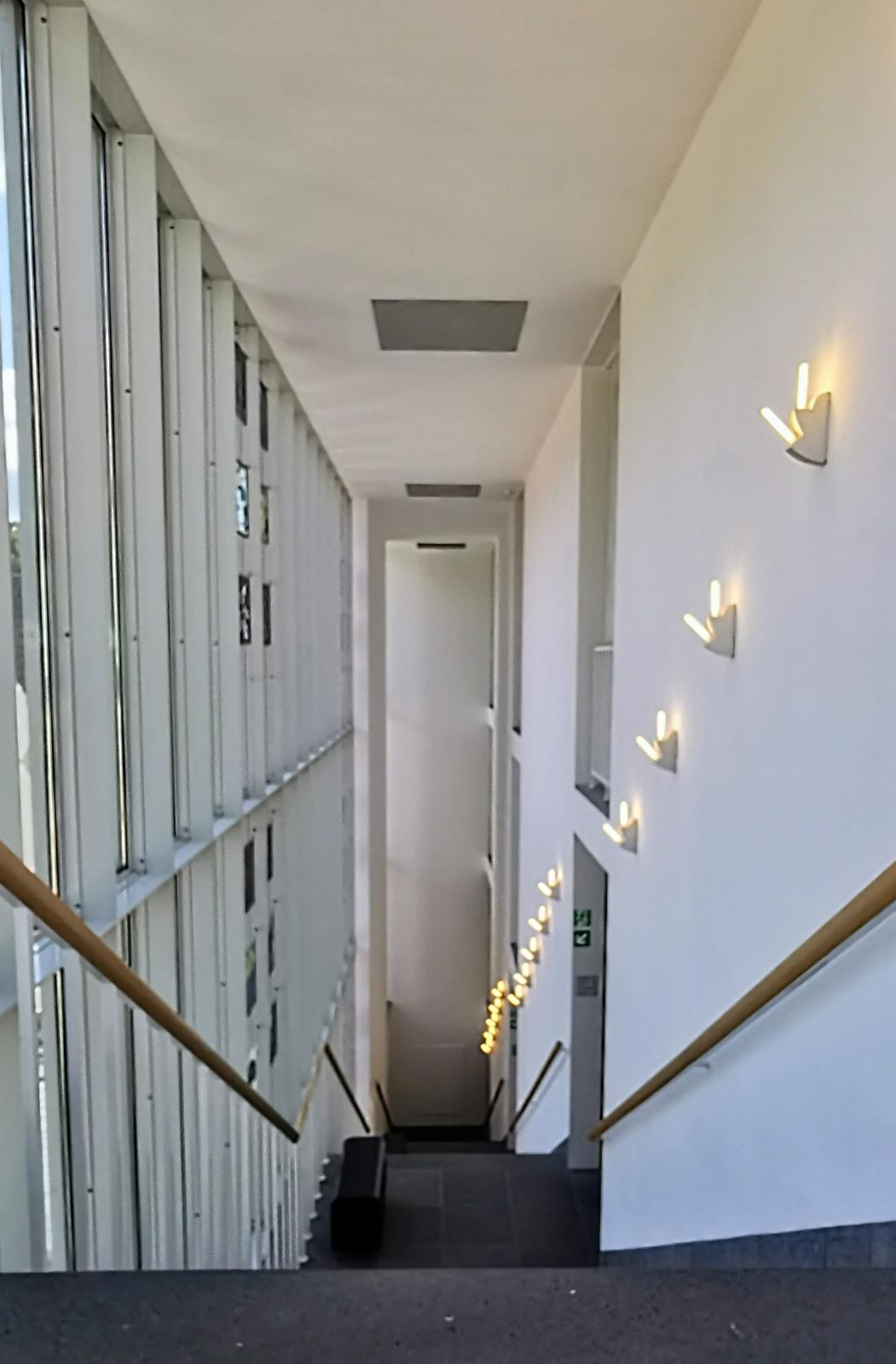 Treppenabgang im Neubau