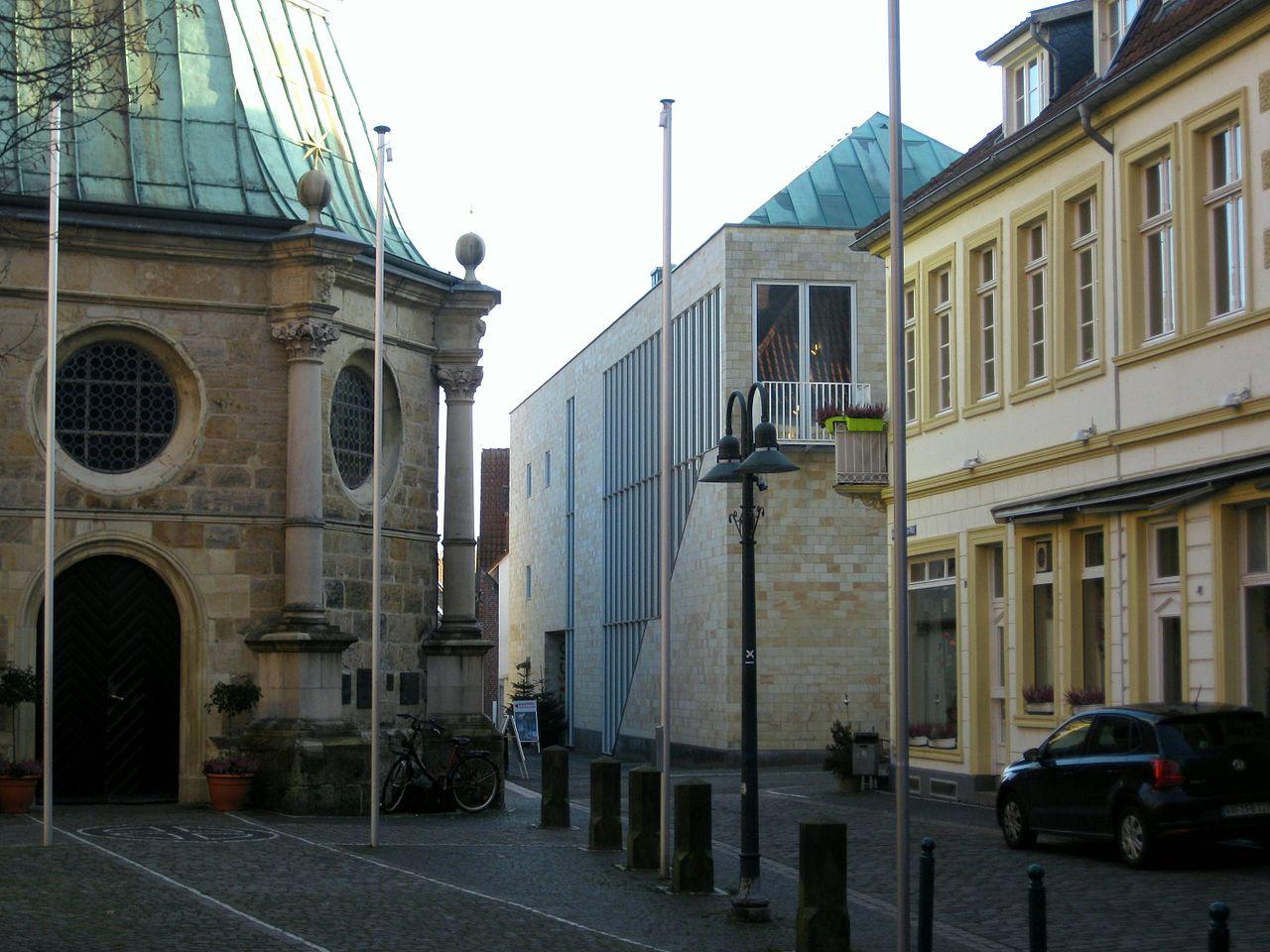 RELíGIO – Westfälisches Museum für religiöse Kultur mit Marienkapelle im Vordergrund