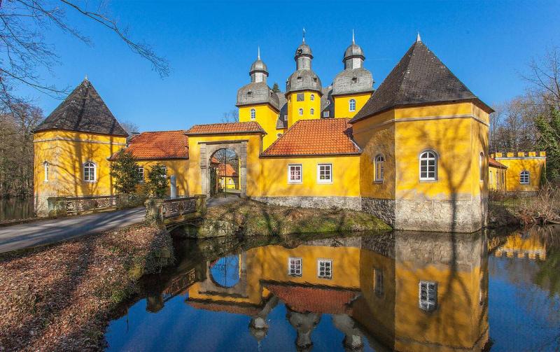 Schloss Holte in Schloß Holte-Stukenbrock, Architektur - baukunst-nrw