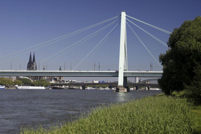 Severinsbrücke 
