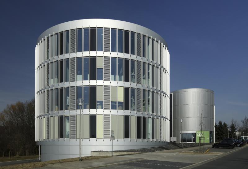 Zahnmedizinisch-Biowissenschaftliches Forschungs- und Entwicklungszentrum Witten (ZBZ)