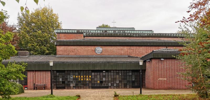 St. Albertus Magnus (jetzt Theater Total), Bochum