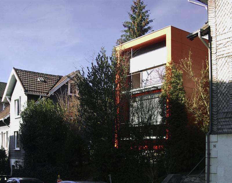 Erweiterungsbau Wohnhaus in Siegen - Box Orange