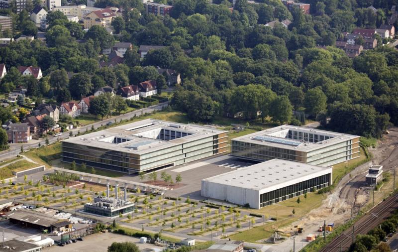 Campus Vest - Berufskollegs Max-Born und Herwig-Blankertz mit Vestischer Arena Alfons Schütt 