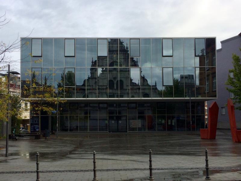 Erweiterungsneubau und Platzgestaltung Gymnasium St. Leonhard Aachen