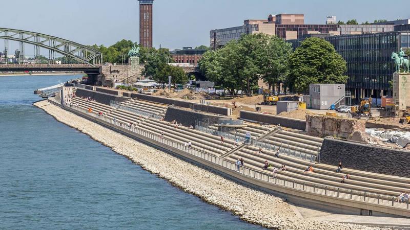 Rheinboulevard Köln-Deutz