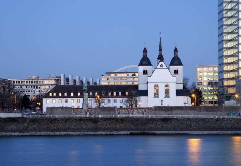 Ehem. Abtei Köln-Deutz mit Kirche Alt St. Heribert