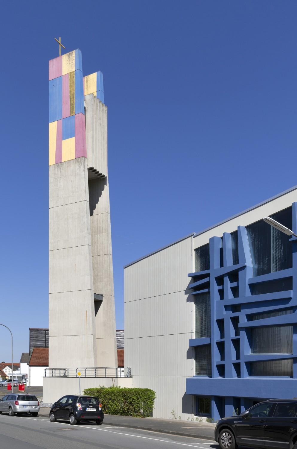 St. Josef in Bünde Bünde, Architektur baukunstnrw