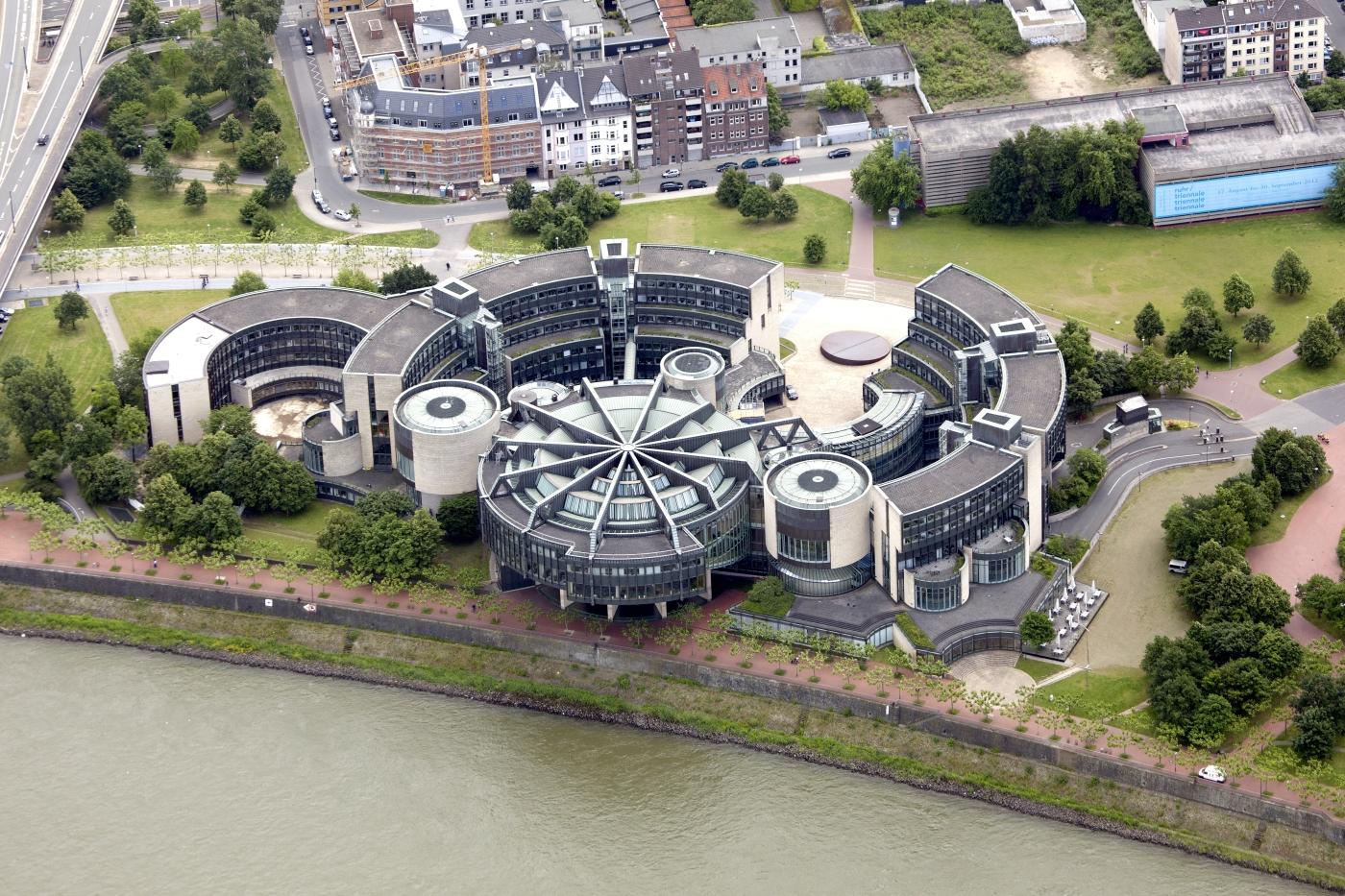Landtag NRW Düsseldorf, Architecture baukunstnrw