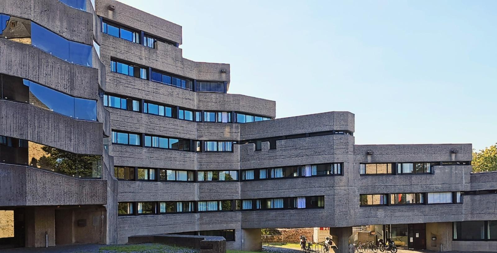 Rathaus Bensberg Bergisch Gladbach, Architektur baukunstnrw