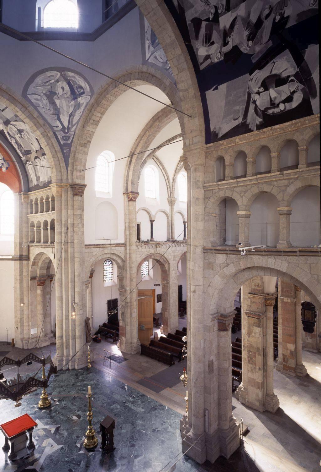 St. Aposteln Köln Köln, Architektur baukunstnrw